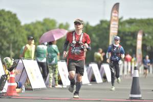 BIB: 0372
                            <button type="button" onclick="openModal(4955329)" class="btn btn-primary btn-sm float-right btn-popup" data-toggle="modal" data-target=".modal-high-quality">
                        <i class="fas fa-shopping-cart"></i> Add to Cart
                    </button>
                                            <button type="button" onclick="isThisMe(4955329, true)" class="btn btn-success btn-sm float-right btn-popup btn-isme hidden" data-toggle="tooltip" data-placement="bottom" title="นี่คือรูปของคุณใช่ไหม คลิกที่นี่เพื่อเอาเข้าอัลบั้ม">
                        <i class="fas fa-plus"></i> Add to album
                    </button>
                    <button type="button" onclick="isThisMe(4955329, false)" class="btn btn-warning btn-sm float-right btn-popup btn-isnotme hidden">
                        <i class="fas fa-ban"></i> Remove from album
                    </button>